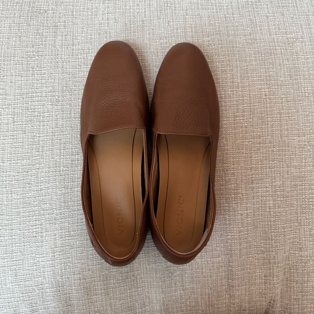 Vionic Willa Loafer Flat Size 9.5 Women’s